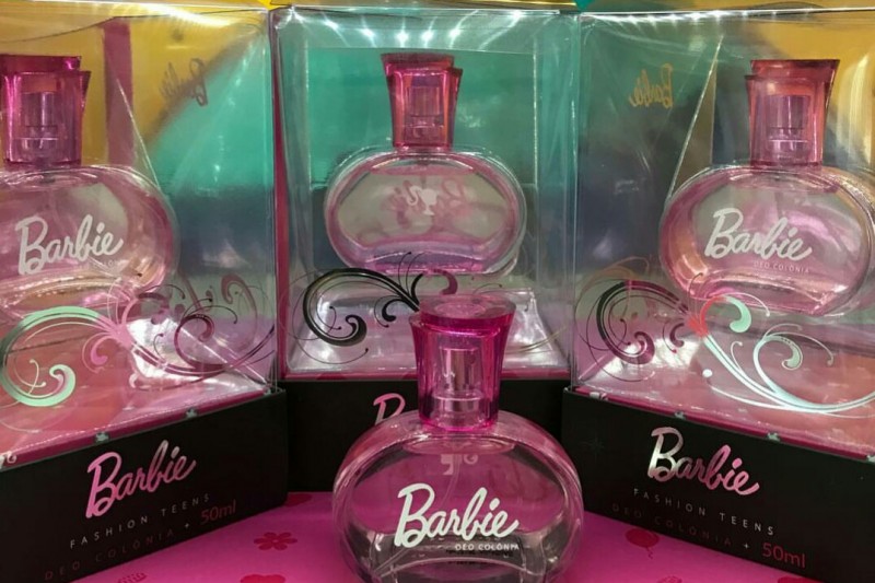 Dicas De Presentes | Vitrine De Natal Loja Chuá Chuá Campinas Perfume Barbie